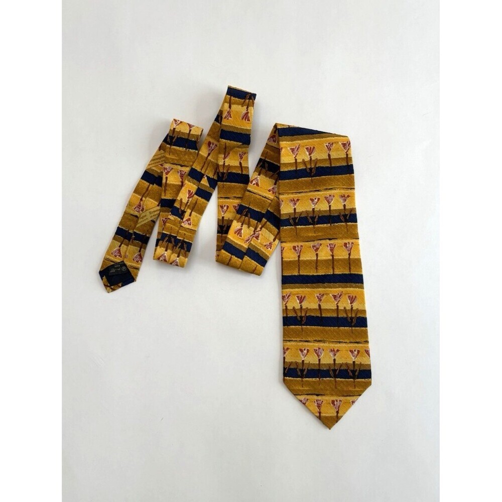Vintage Ermenegildo Zegna Silk Floral Tulip Neck Tie Italy 3.75"